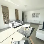 Nyaraló Belle Maison De 140m2, Proche Centre Challans