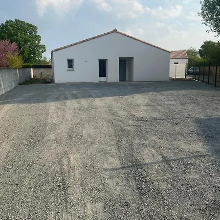 Belle Maison De 140m2, Proche Centre