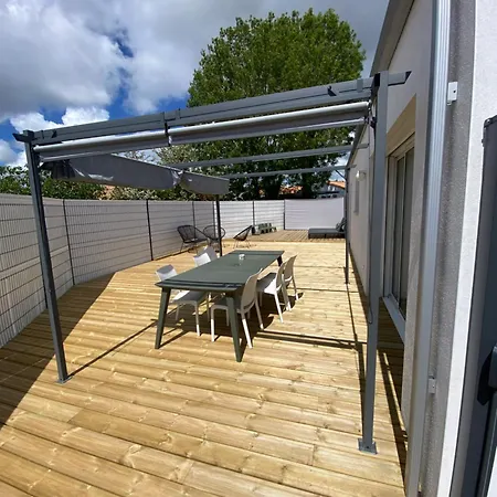 Belle Maison De 140m2, Proche Centre Ferienhaus